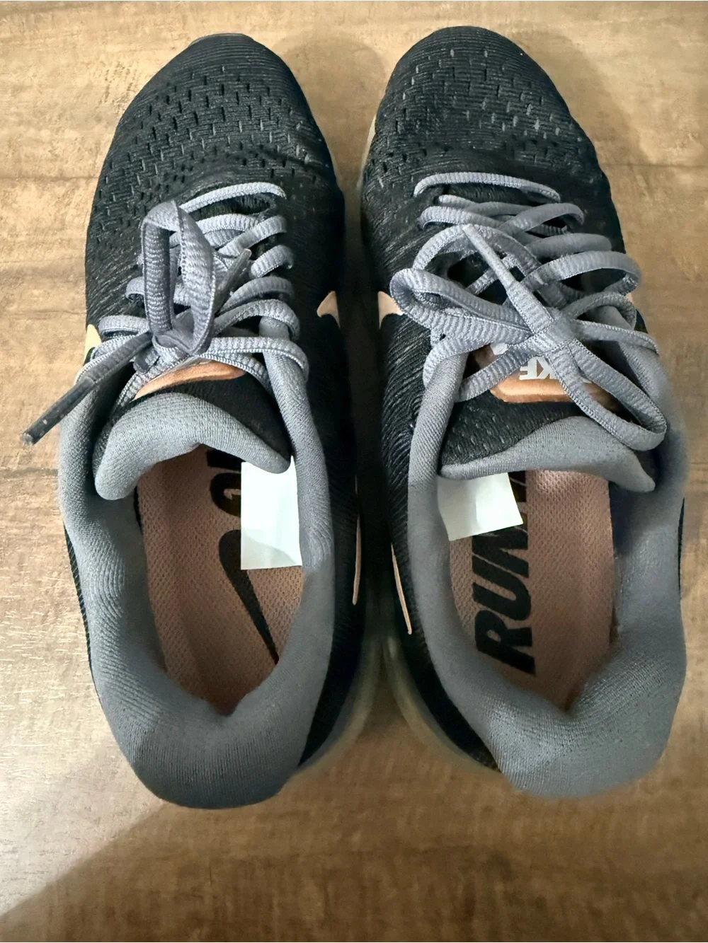 Nike Air Max 2017 Black Rose Gold Running Shoes Size 9